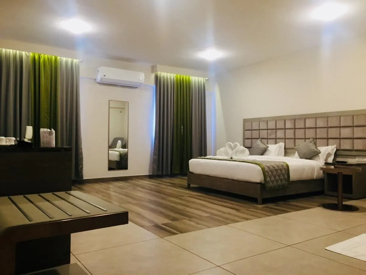 Justa Rangers Munnar Hotel